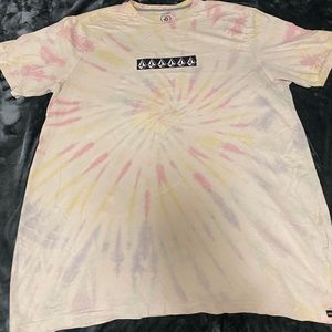 Volcom Tie Dye Shirt XL